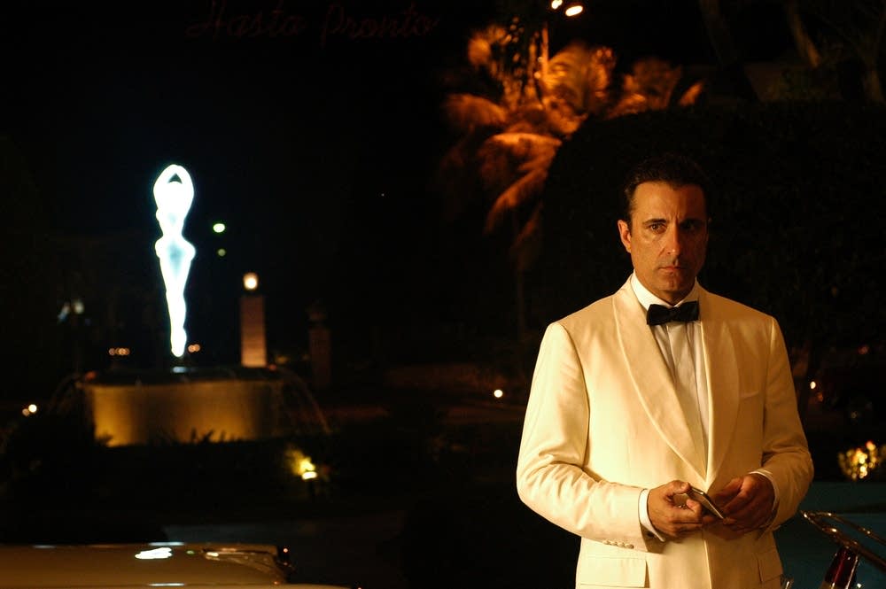 Garcia as the nightclub owner