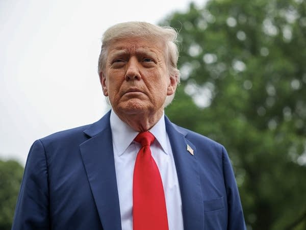  Trump demands official overseeing jobs data be fired after dismal employment report 