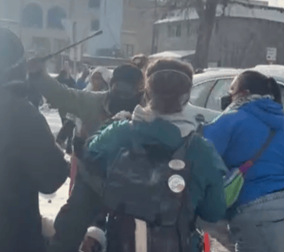 Protestors and ICE agents engage-1