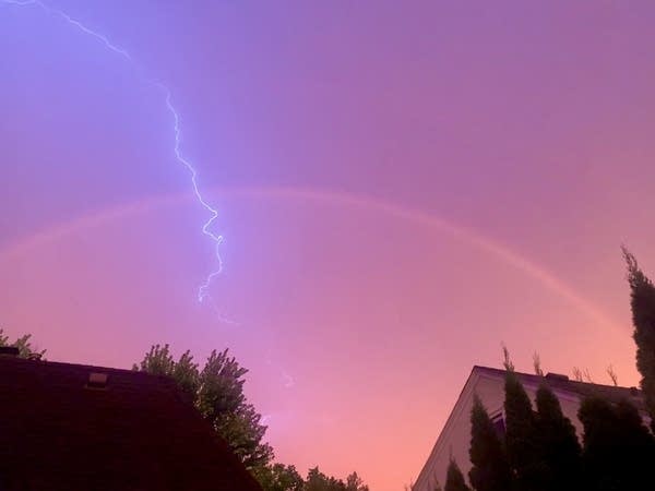 From the 90s to severe storms into a cooldown