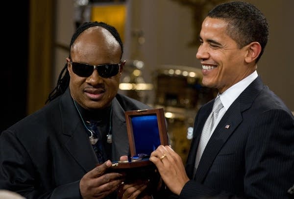 Feb. 25 in Music History: Stevie Wonder awarded the Gershwin Prize