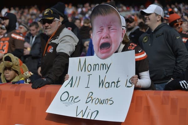Plan for parade ‘celebrating’ winless team roils Cleveland