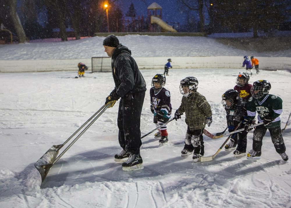 Photos In Duluth, youth league hockey is an outdooronly sport MPR News