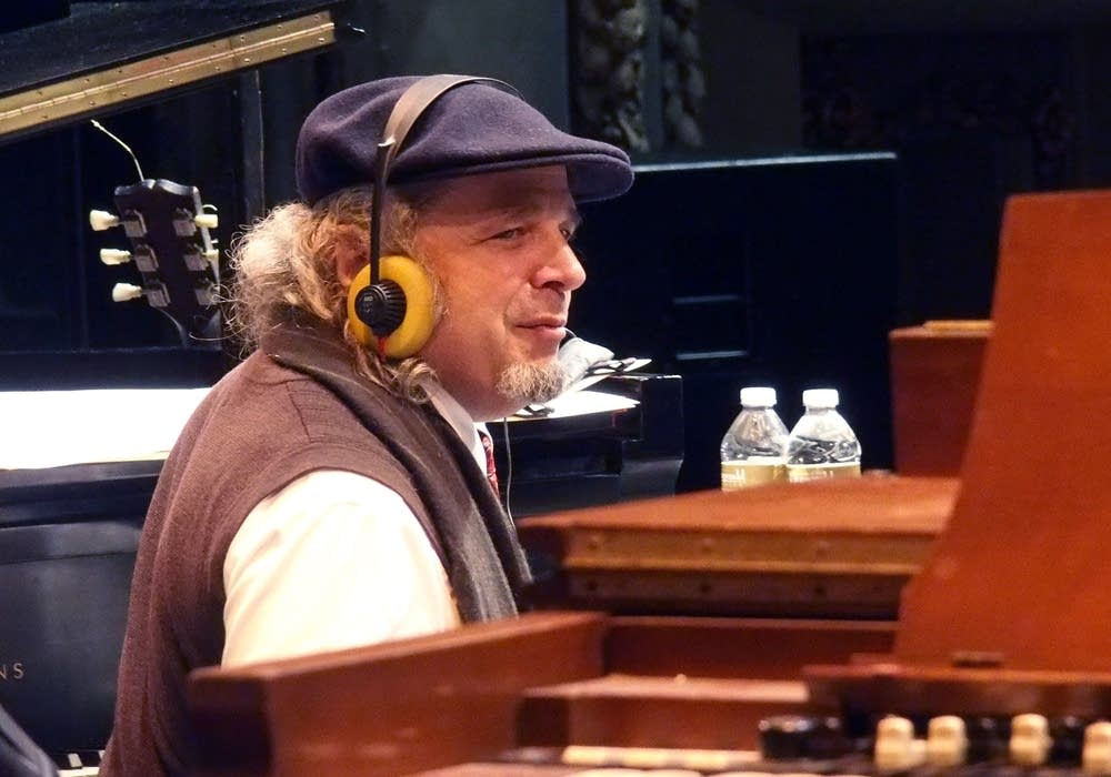 2:20 p.m. Saturday: Music Director Rich Dworsky
