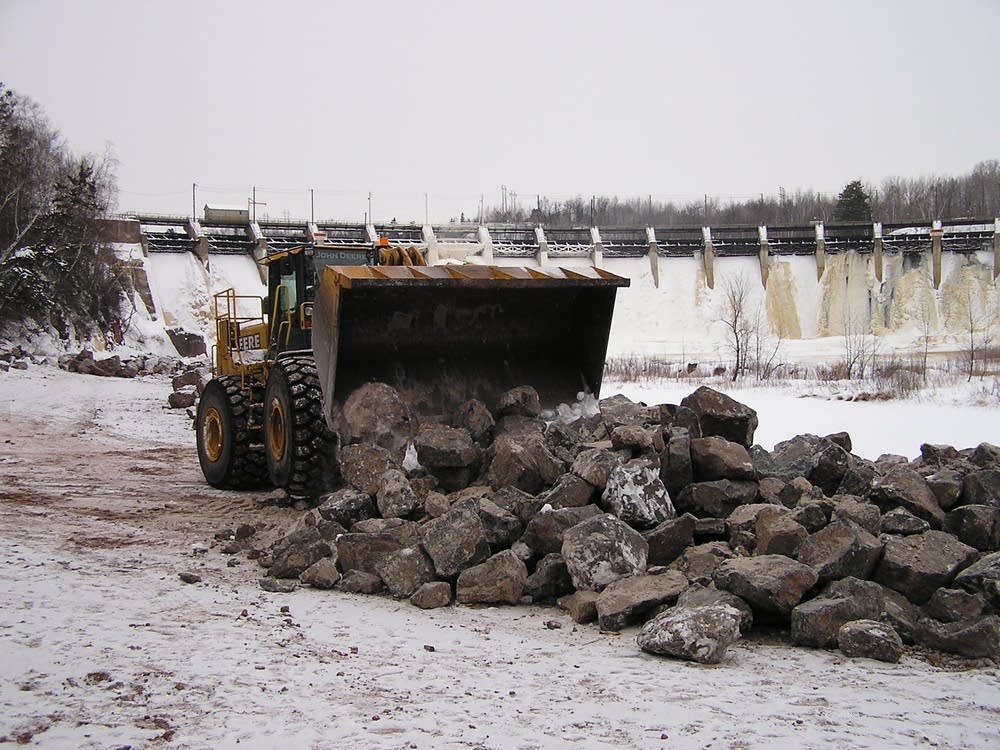 Moving rock