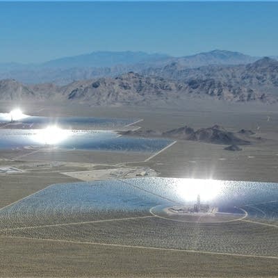 California solar plant is riding into the sunset, thanks to cheaper PV  panels