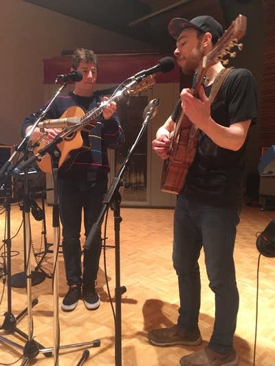 Frances Luke Accord perform at Radio Heartland