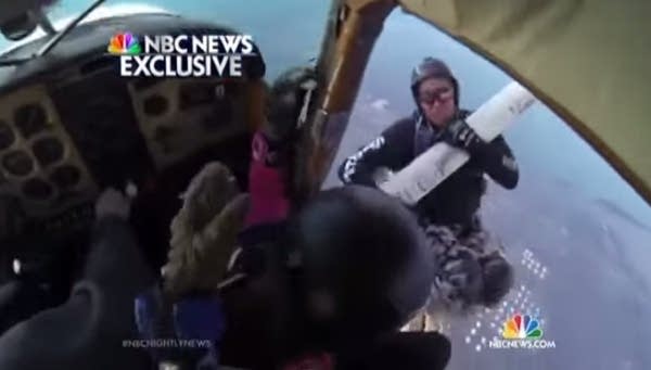 Poor training cited in Wisconsin skydivers midair collision