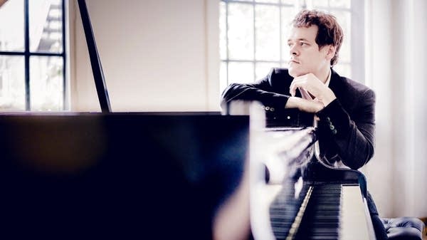 Poster Pianist Benjamin Grosvenor