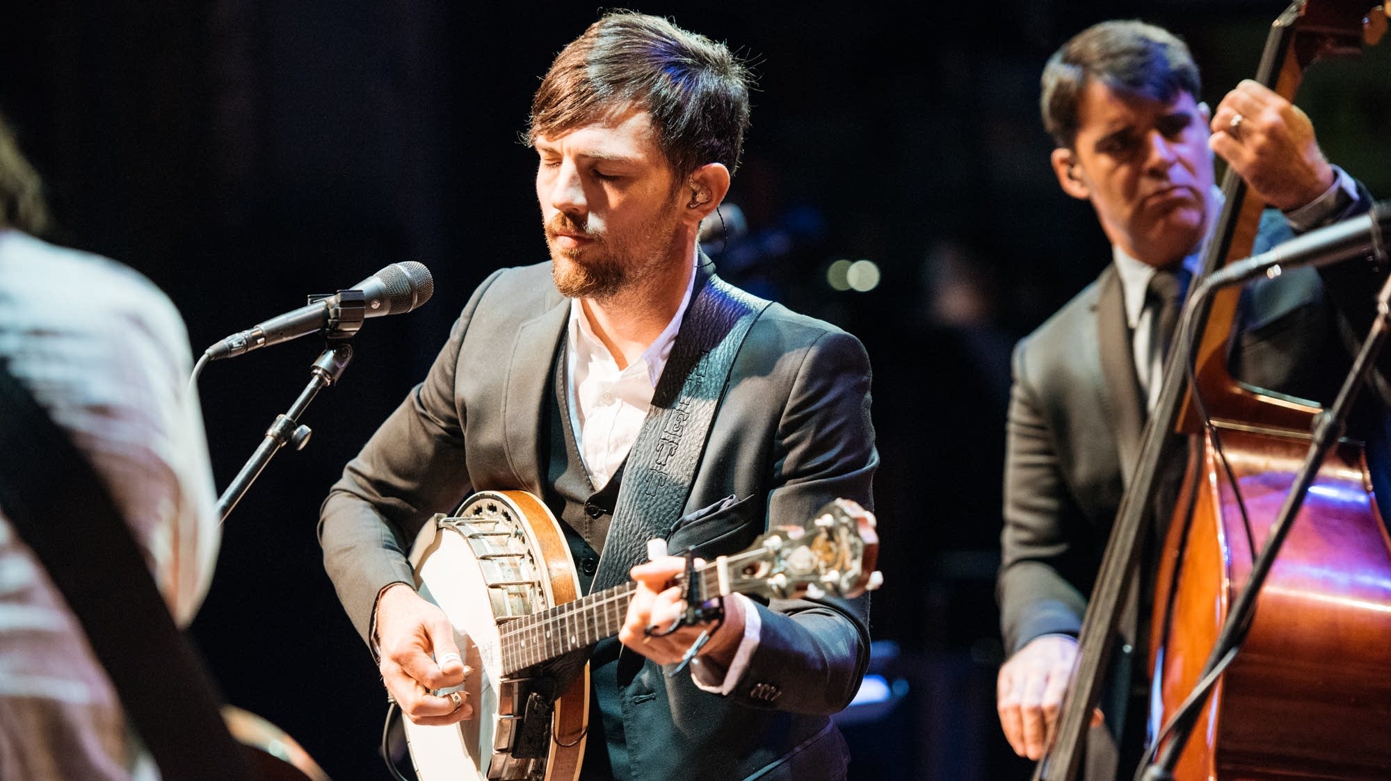 Interview: Scott Avett Of The Avett Brothers Talks About 'The Third Gleam'