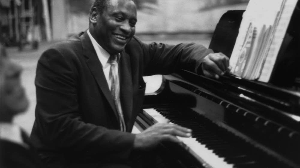 Robeson performed in Mpls. 70 years ago amid controversy | MPR News