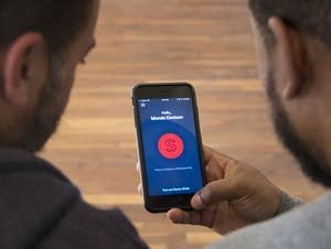 Casey Helbling and Mondo Davison demo features on their new app.