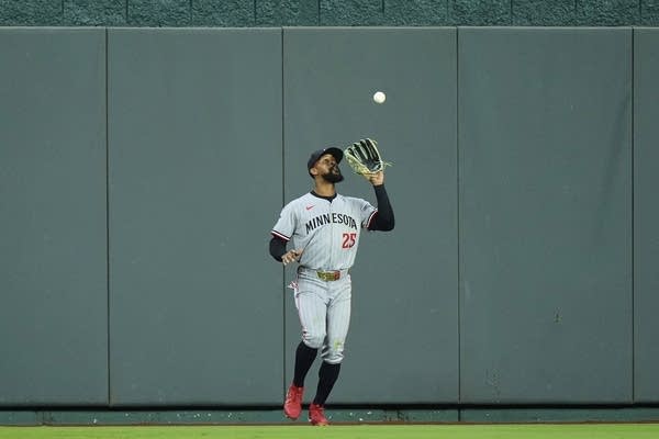 Garcia's two-run homer and Wacha's strong outing lift Royals over Twins 2-1 