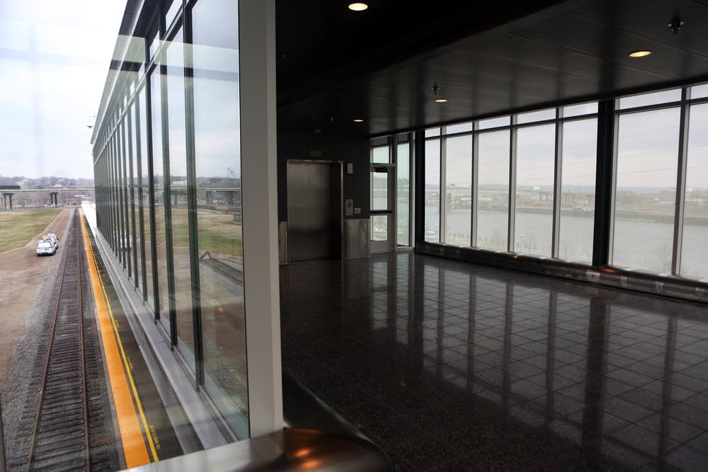 Glass enclosed stairway