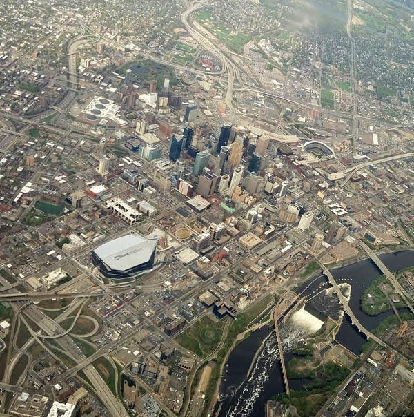 1,000 Words: You are here