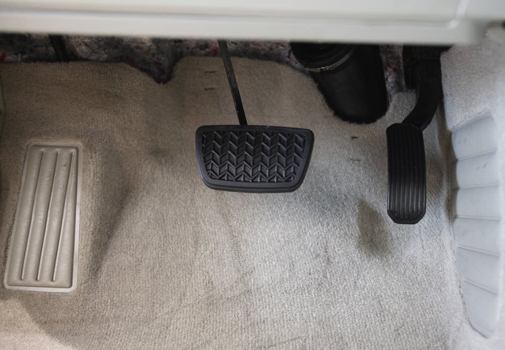 Gas pedal