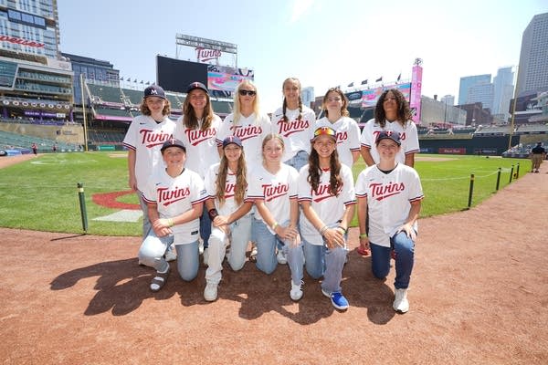 ‘Girls belong in baseball’: Minnesota Twins-sponsored 14U team heads to nationals