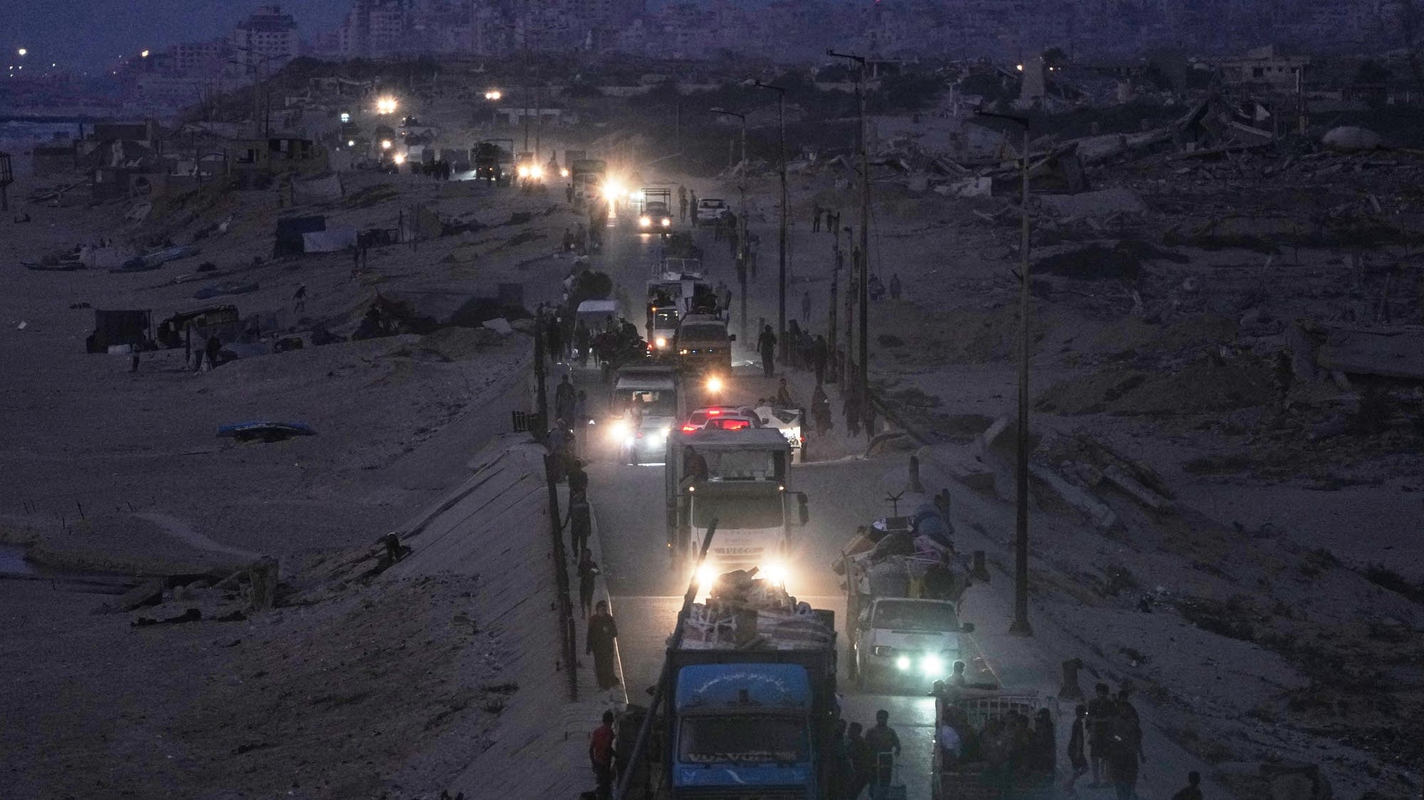 Airstrikes and shootings kill 44 in Gaza as ceasefire ignored | MPR News