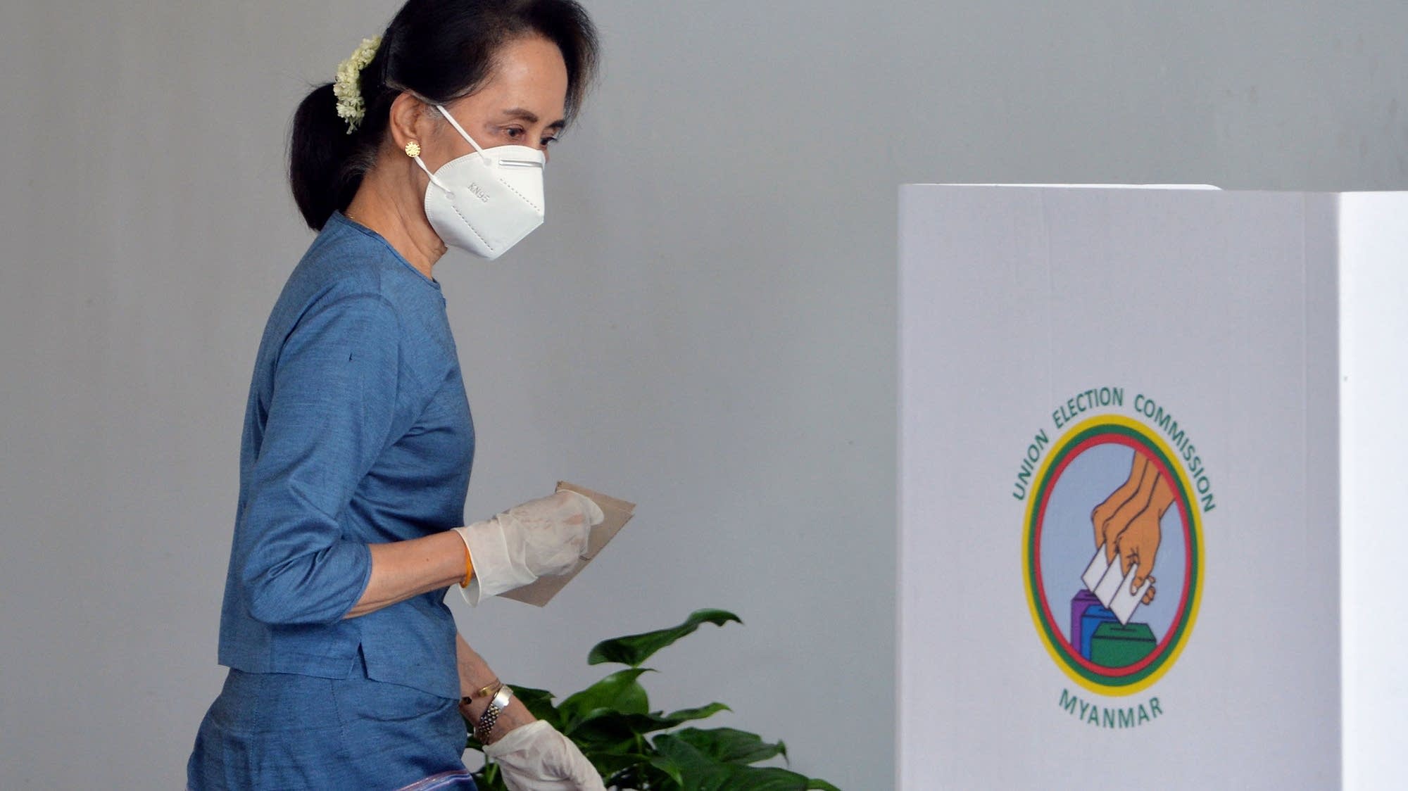 Reports: Military stages coup in Myanmar, Aung San Suu Kyi ...