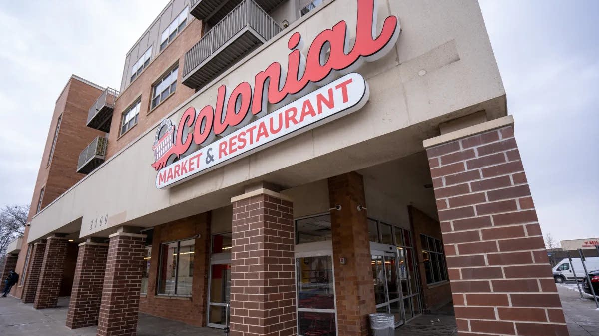 Colonial Market owner closes south Minneapolis location due to sharp drop in business following Metro Surge