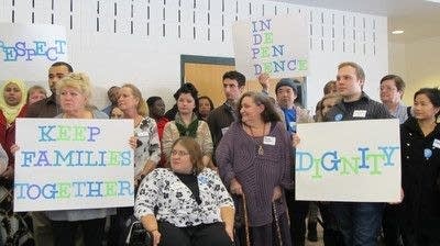 Caregivers want legislation to allow union