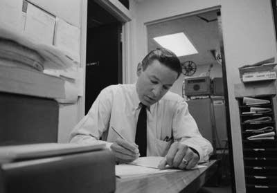 Mike Wallace of CBS News