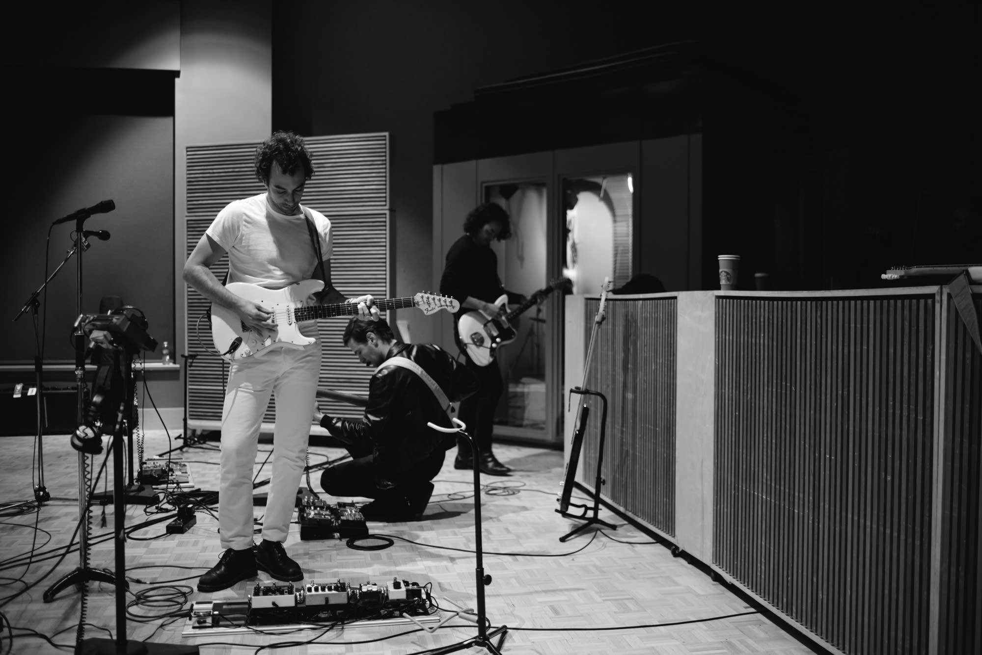 Albert Hammond Jr Pursues A Labor Of Love The Current