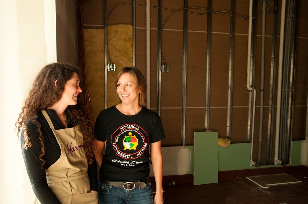 Lisa Weiskopf and Simone Senogles