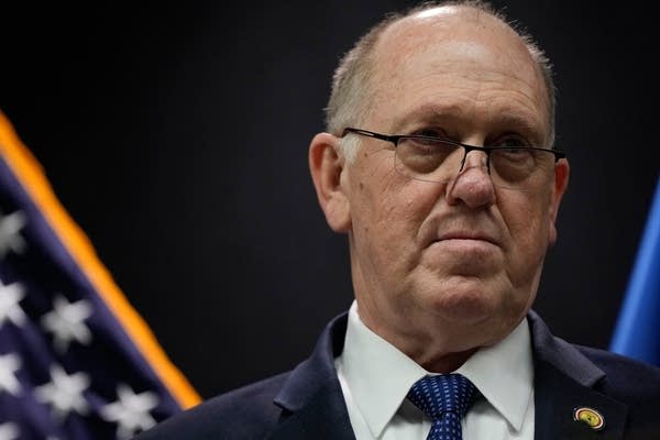 Homan wants cooperation from state leaders as 700 federal agents leave Minnesota