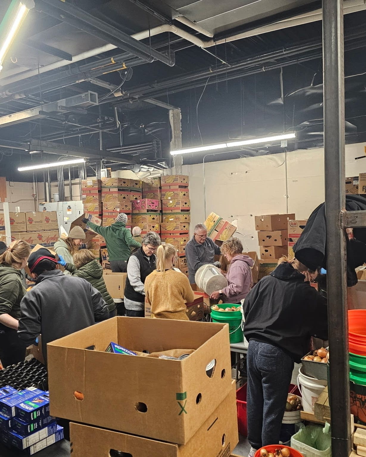 Minneapolis church has delivered more than 12,000 boxes of groceries to  families in hiding | MPR News