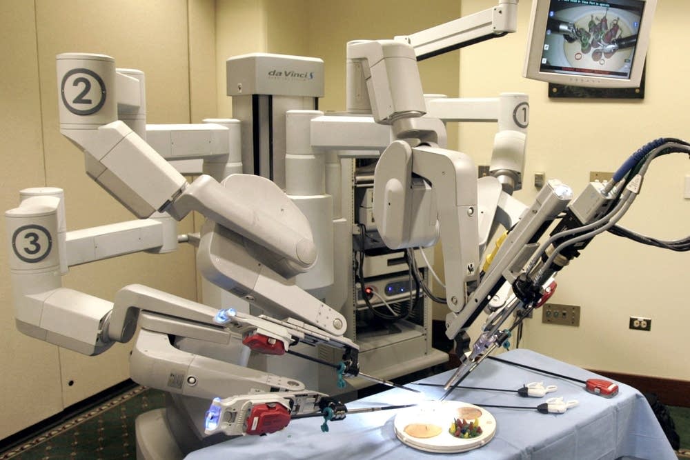 da Vinci Surgical Robot
