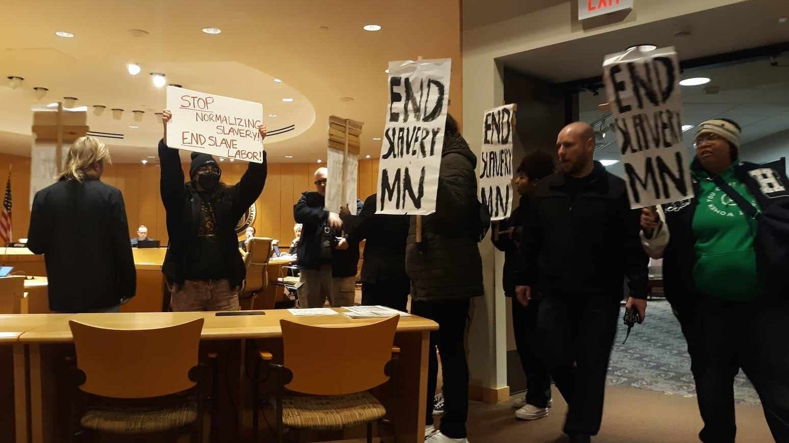 Students, activists protest U of M prison labor purchases | MPR News