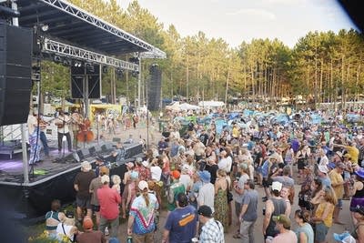 The Fretliners at the 2025 Blue Ox festival in Eau Claire, Wisconsin