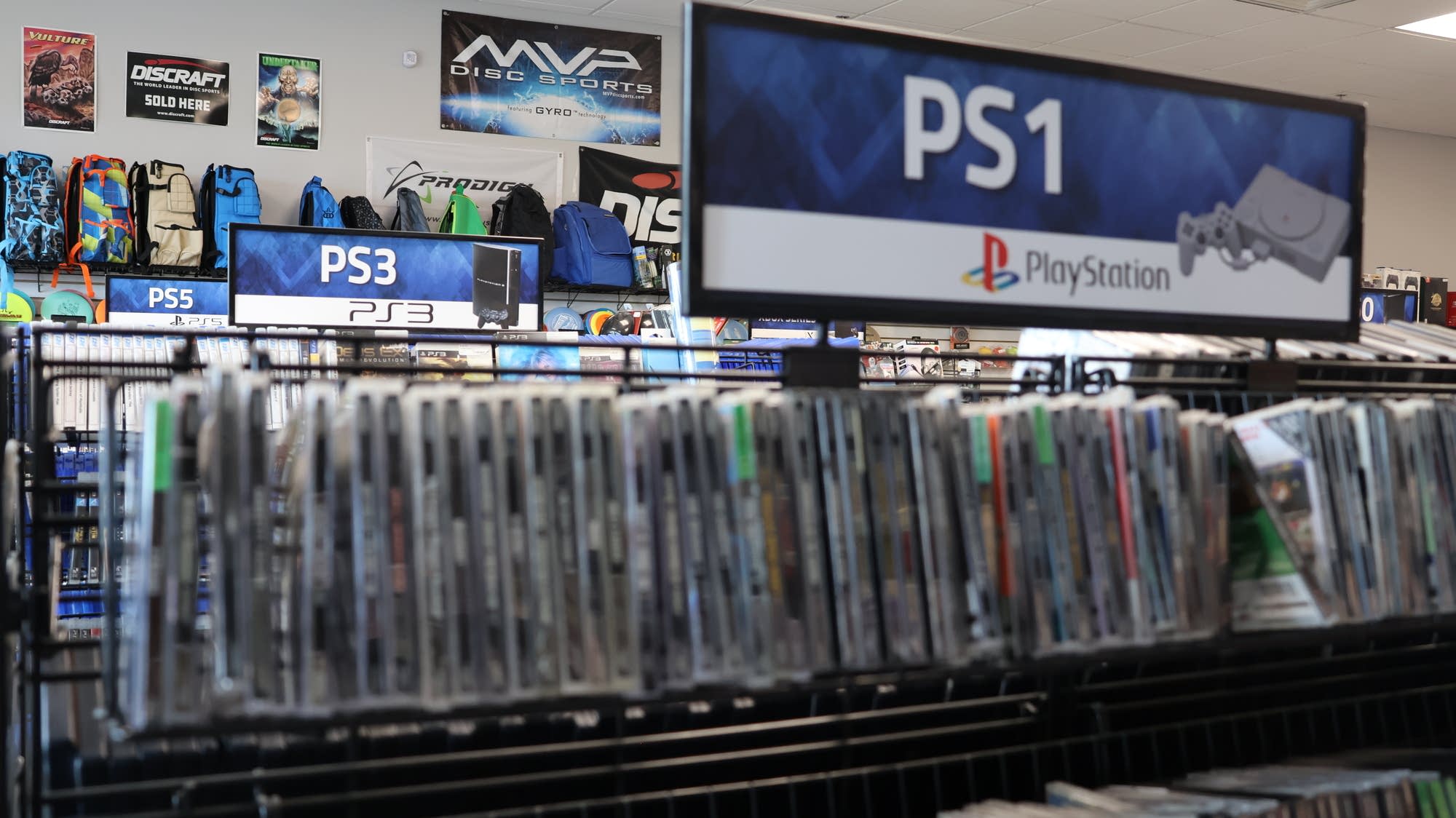 Minnesota gamers furious as PlayStation says it will stop making game discs