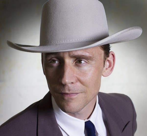 Today’s Music News: Tom Hiddleston dons Hank Williams’s hat for biopic