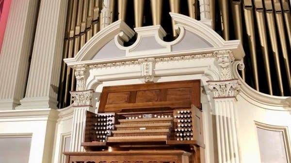 1864 Hook organ at Mechanics Hall, Worcester, Mass. - high res 