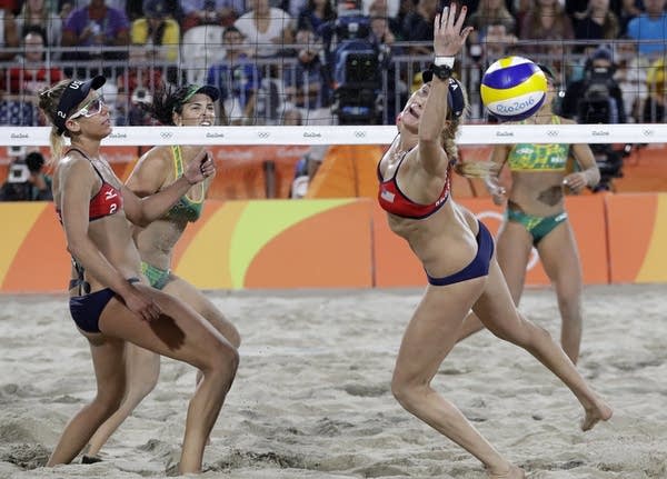 Rio highlights: Brazilians upset U.S. in beach volleyball; Biles takes 4th gold