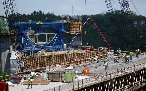 Building the eastbound ramp