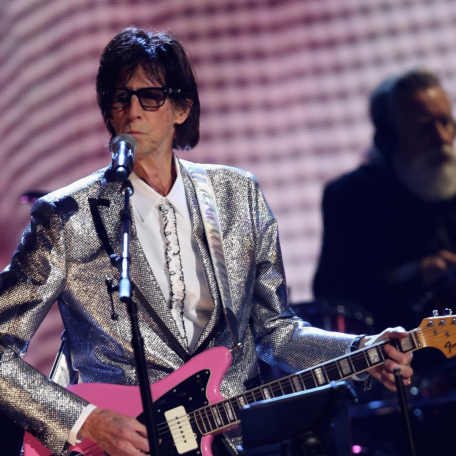 21cd26-20190915-ric-ocasek-at-