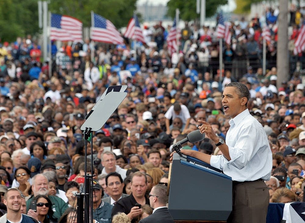 Obama speaks in Detroit