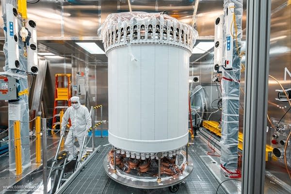 A detector in a lab
