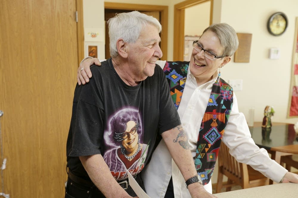 Harvey Hertz, Lucretia Kirby