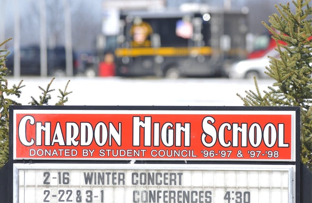 Four Students Injured, One Killed In Ohio High Sch