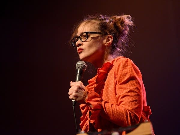 Coffee Break: Cigarette Mom Rock