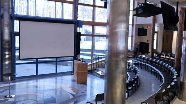 Ojibwe language gathering brings speakers and learners together in Cloquet