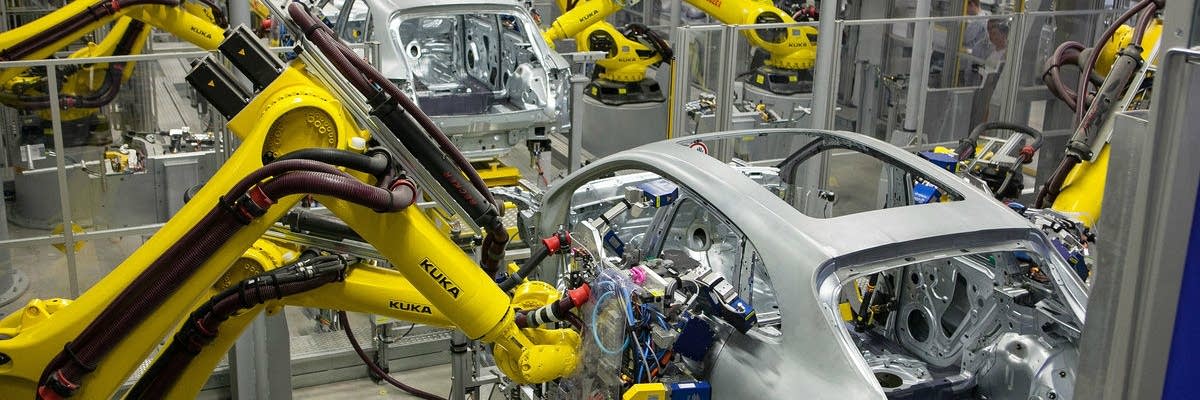 robots welding cars