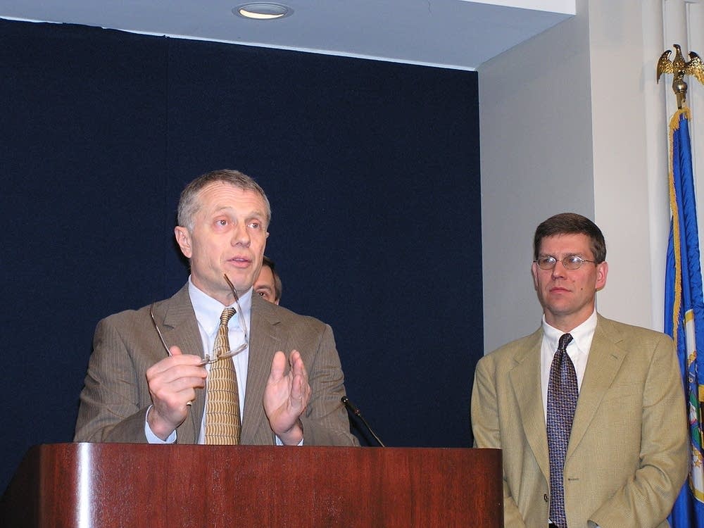 Rep. Steve Sviggum and Rep. Erik Paulsen