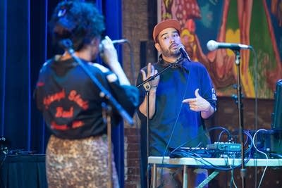 makr an eris performing on stage