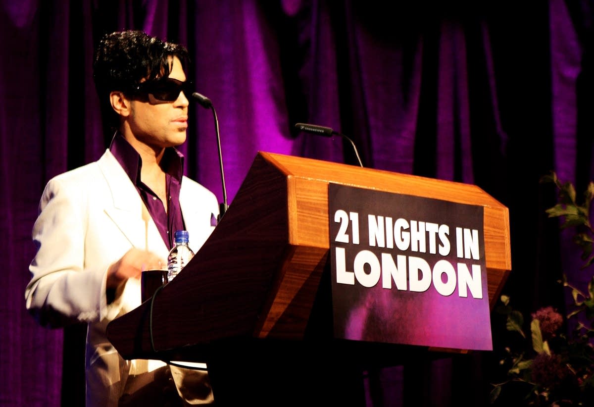 洋楽 Prince/Live in Monaco 5eeb533cdead926d7031a4a8fcf1d4