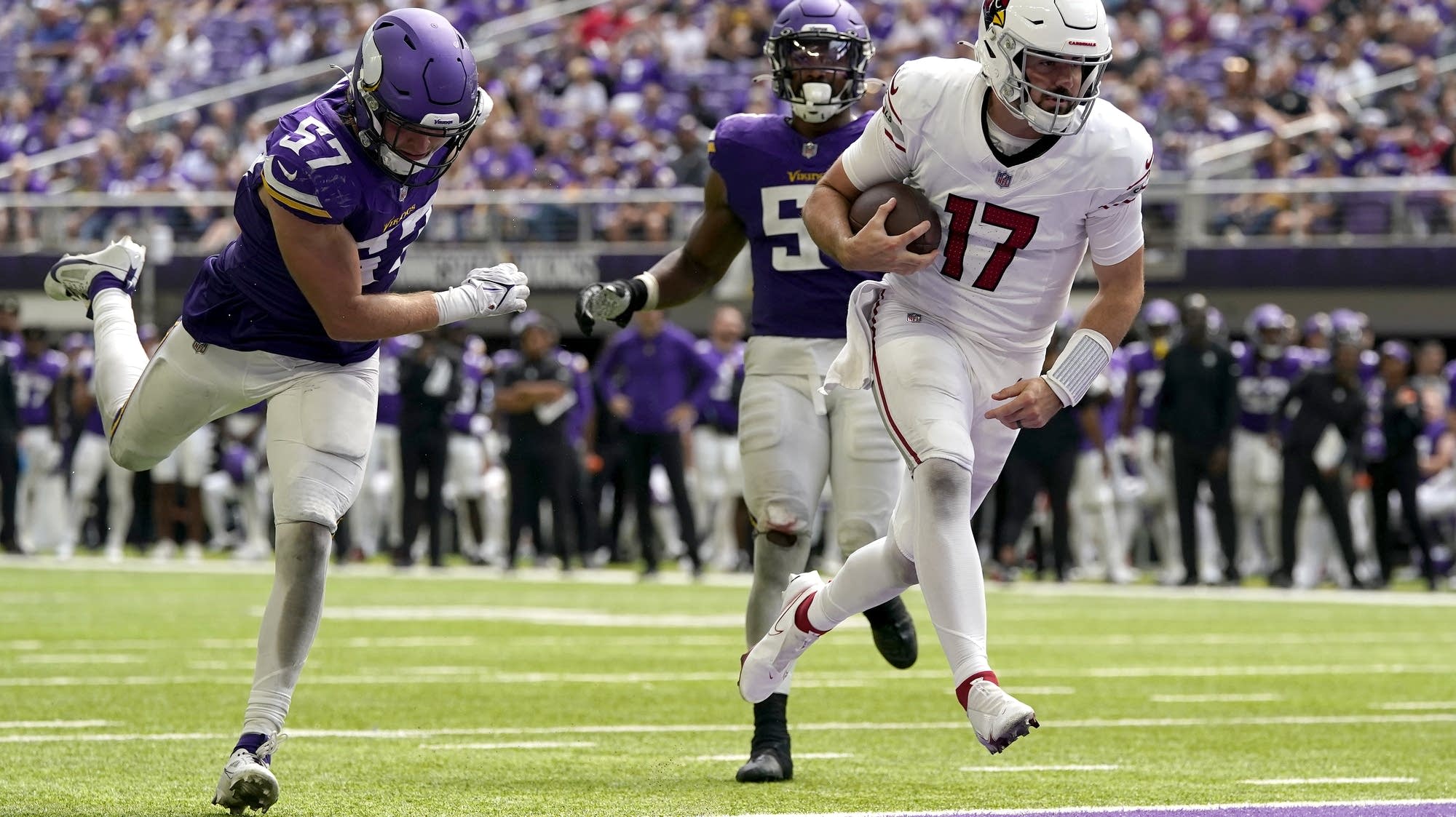 David Blough rallies the Cardinals to a 18-17 victory over Vikings in the preseason finale - Vimarsana News